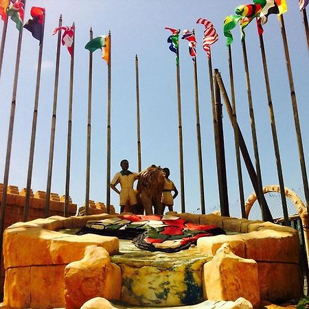 Hotel Magic Land Dakar Exteriér fotografie