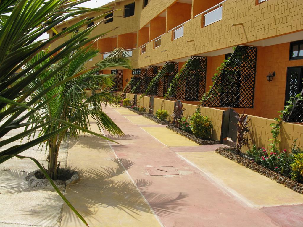 Hotel Magic Land Dakar Exteriér fotografie